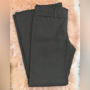 New York & Company Black & White Pants Size 4